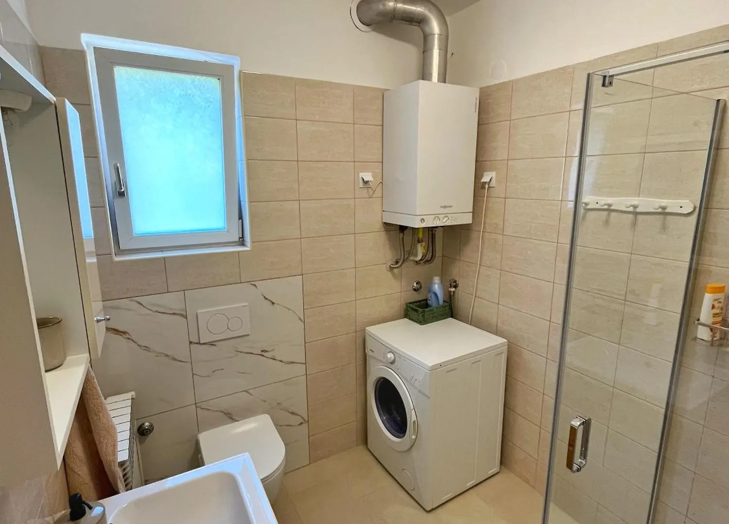 Apartment Nino In פולה
